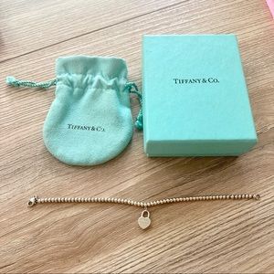 Authentic Return to Tiffany & Co. Heart Charm Bracelet 🤍
